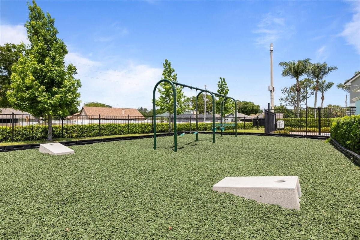 THE VILLAS AT CARROLLWOOD CONDO - Residential