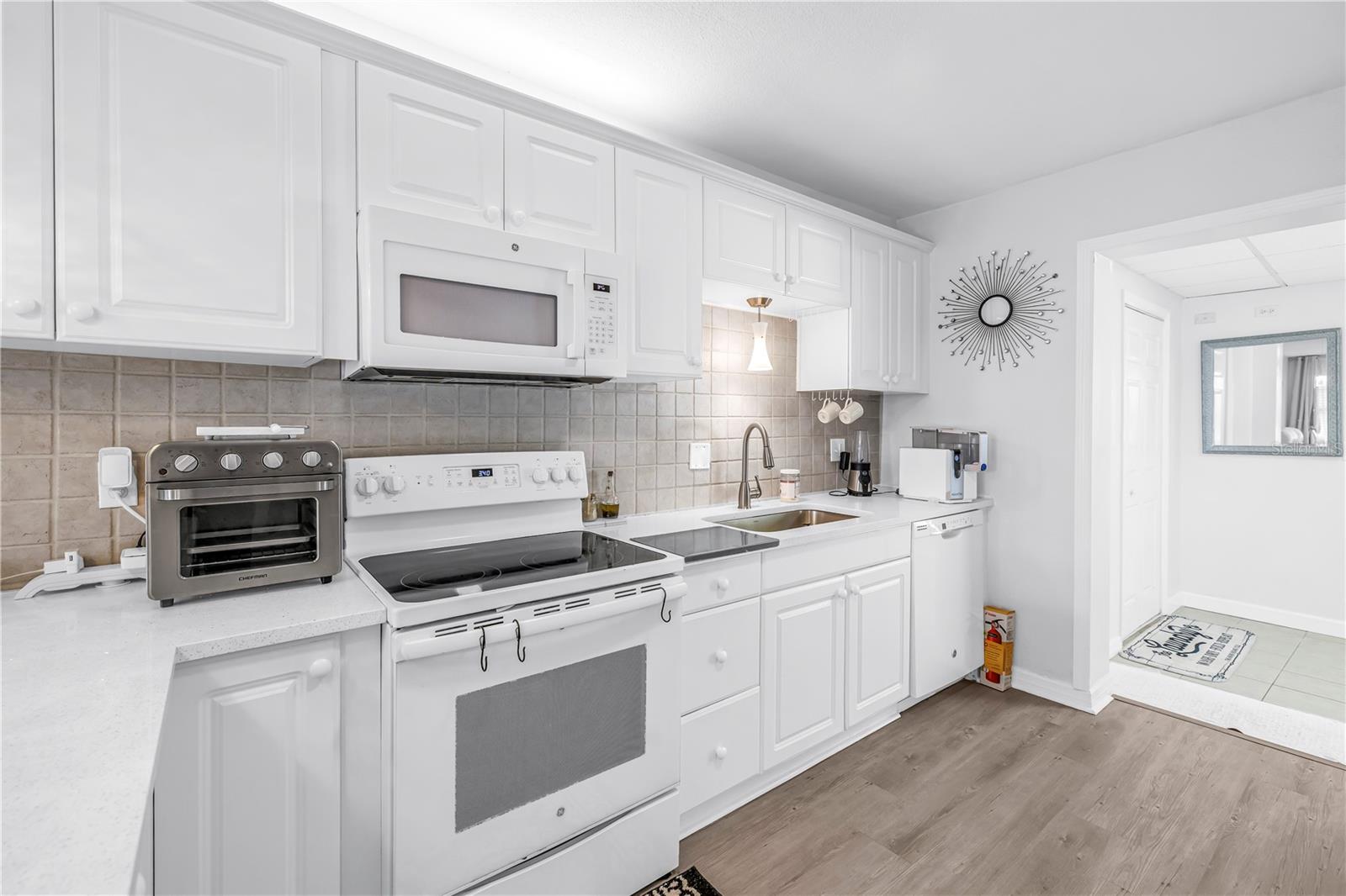 SUN COUNTRY VILLAS CONDO - Residential