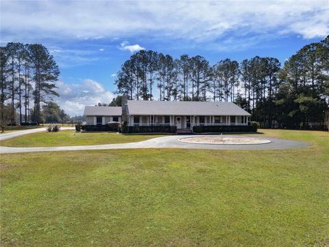 Photo of 17690 NE State Road 121, Williston, FL 32696 (MLS # OM707474)