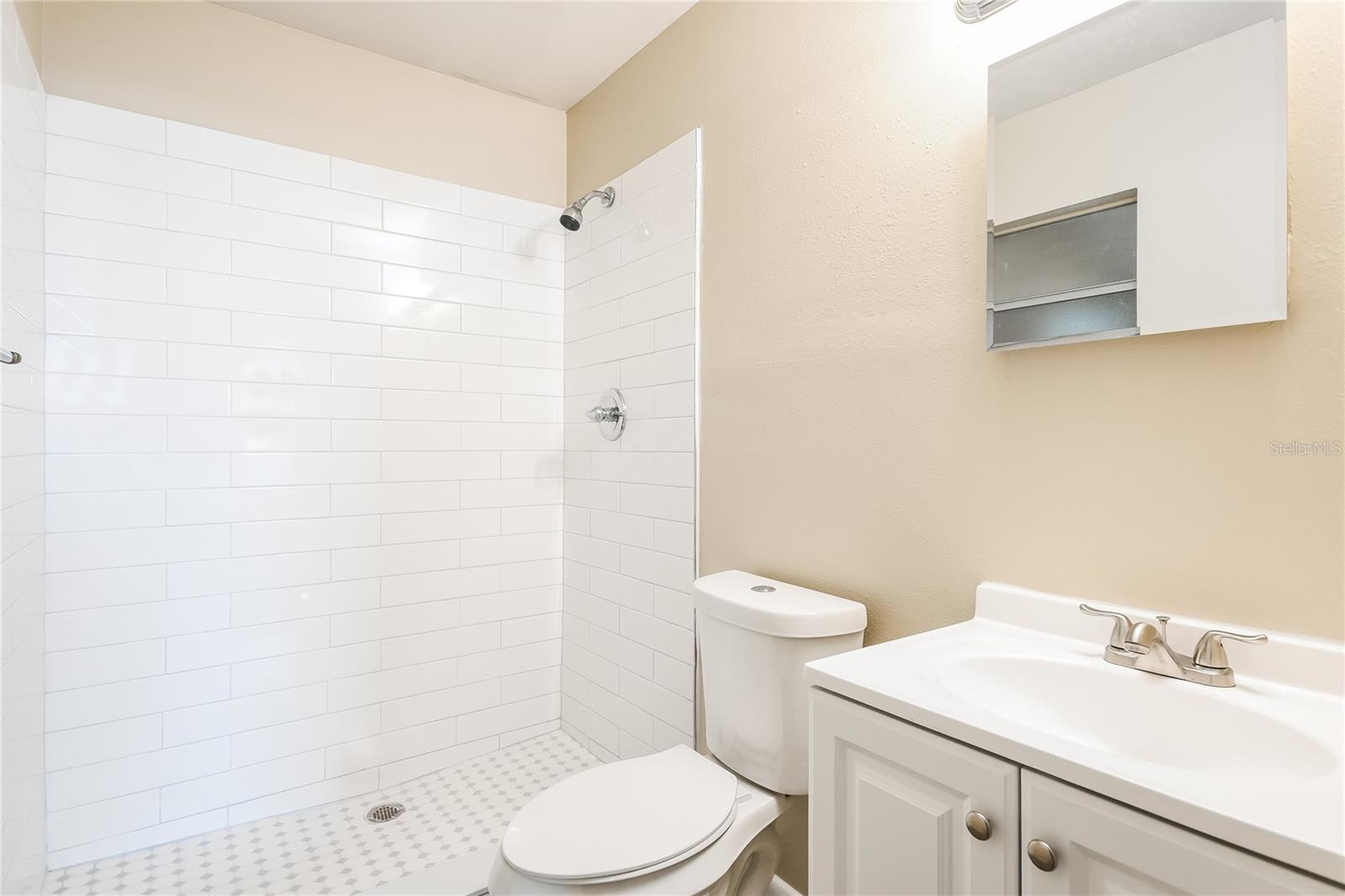 ROSALIND HEIGHTS - Residential Lease