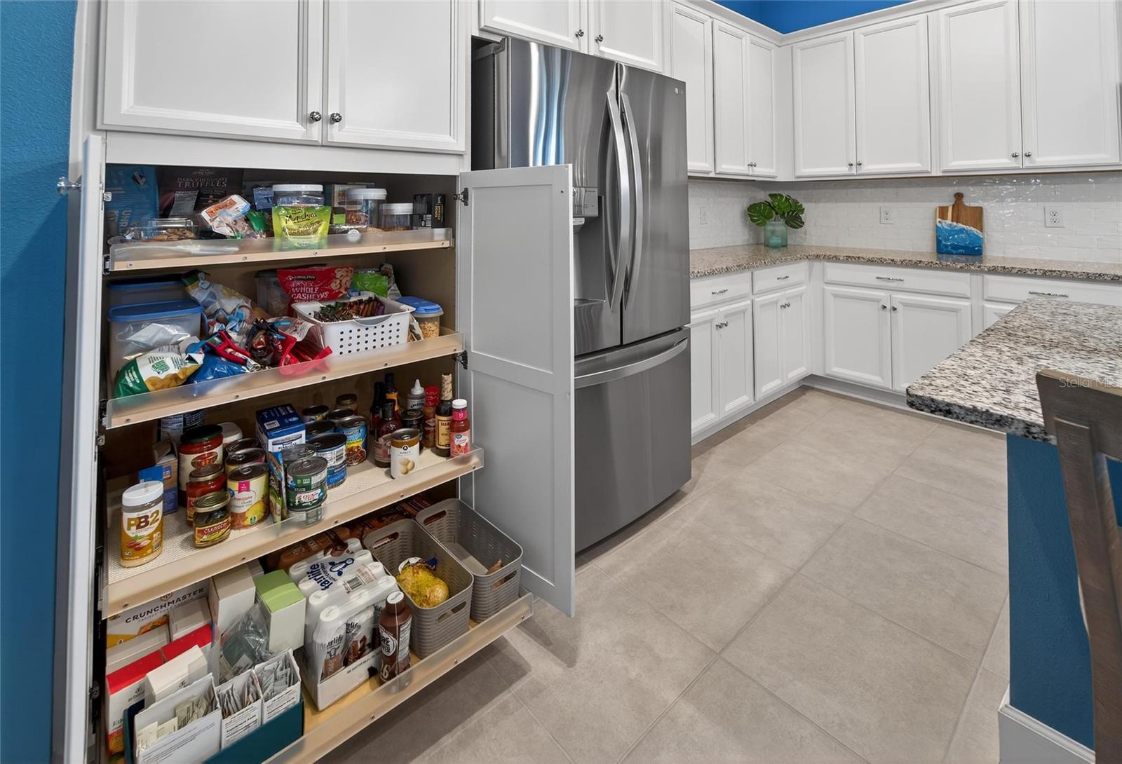 MIRABAY PARCELS 21 & 23 - Residential