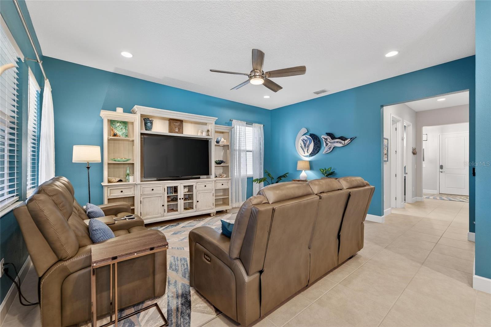 MIRABAY PARCELS 21 & 23 - Residential