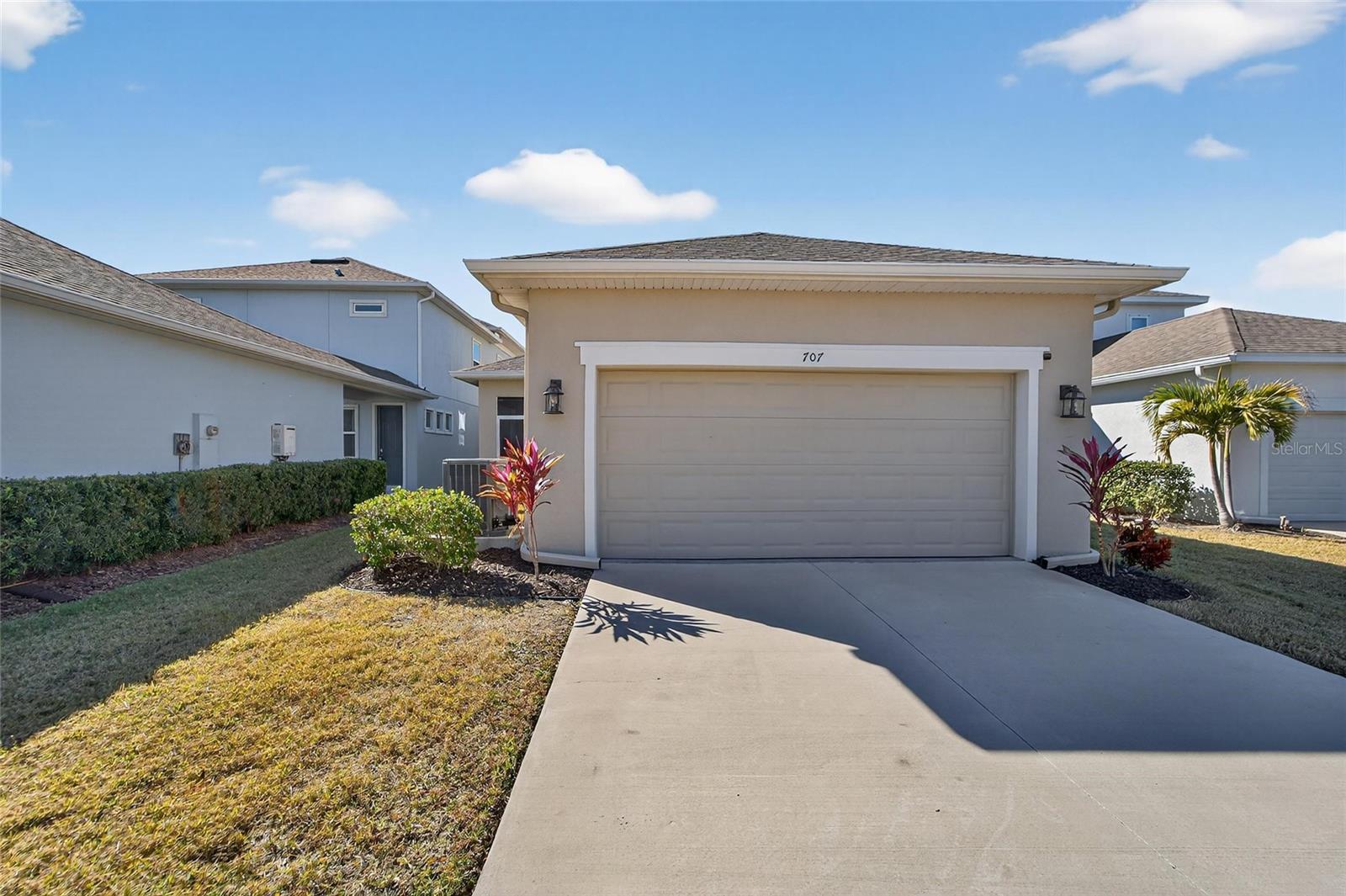 MIRABAY PARCELS 21 & 23 - Residential