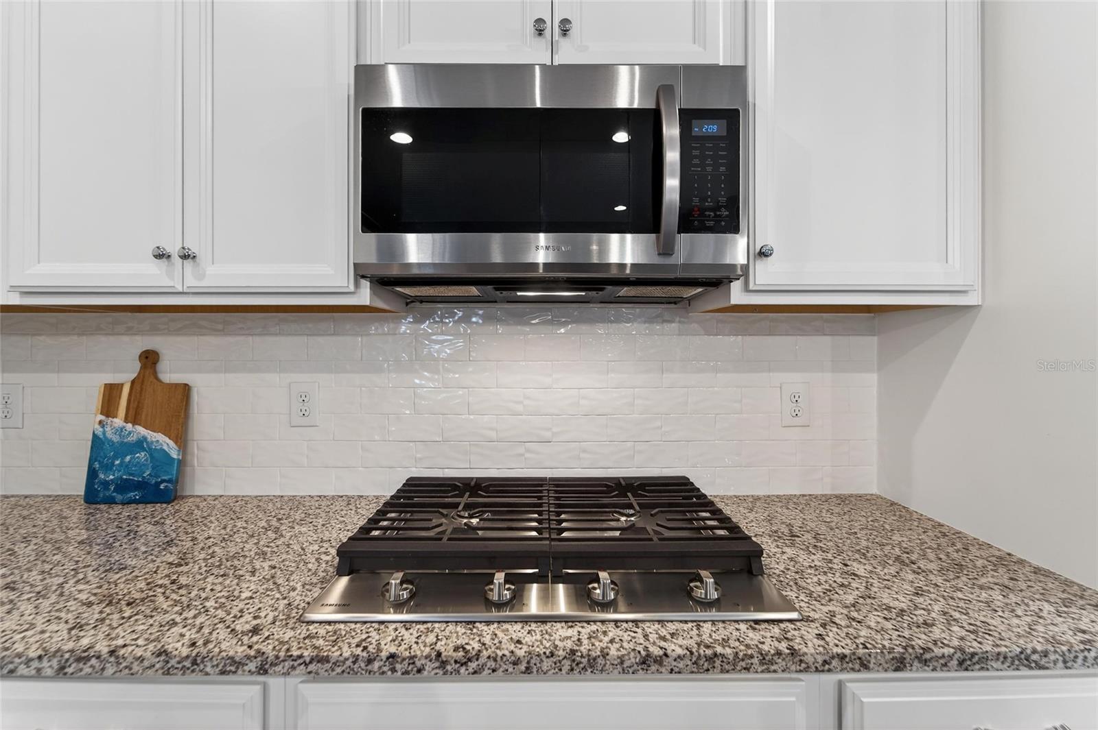 MIRABAY PARCELS 21 & 23 - Residential