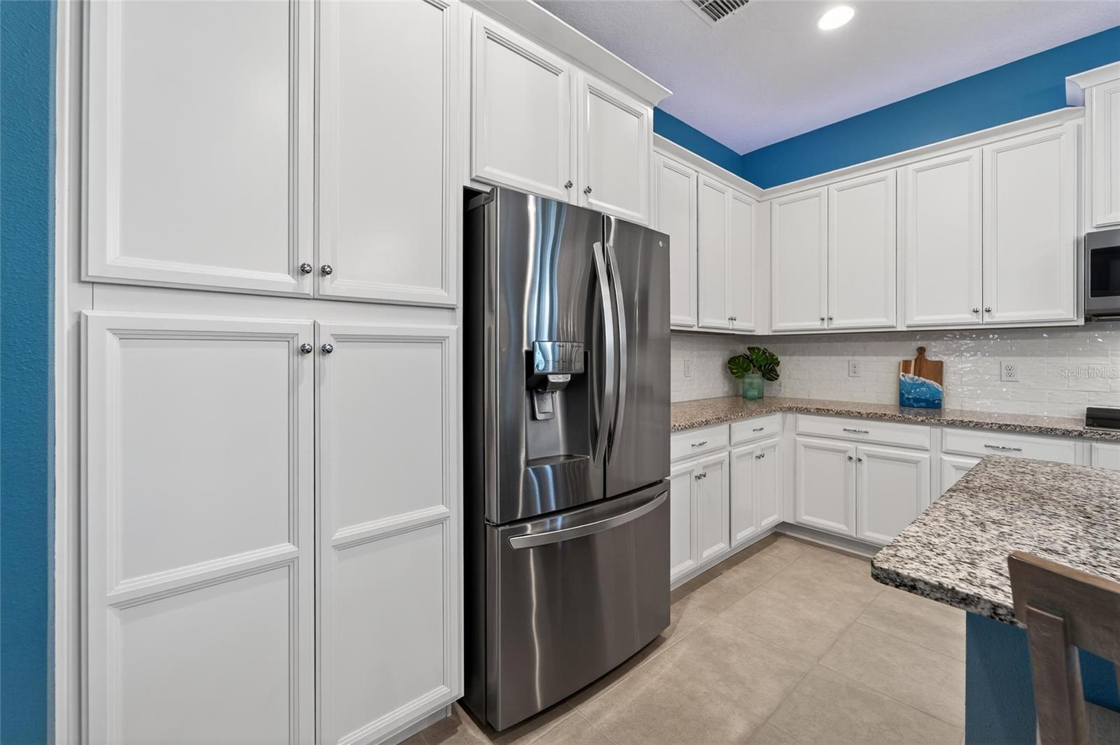 MIRABAY PARCELS 21 & 23 - Residential