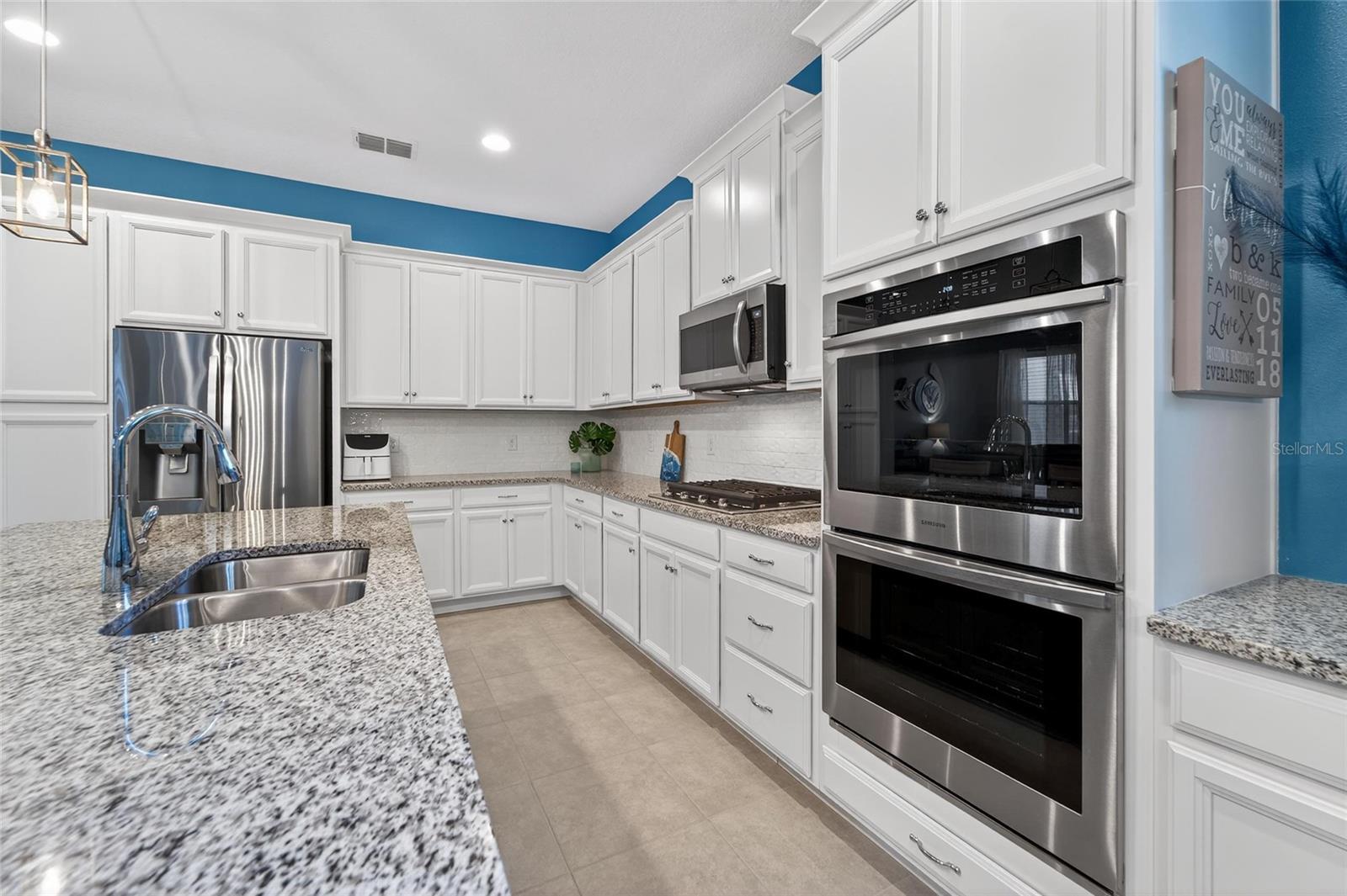 MIRABAY PARCELS 21 & 23 - Residential