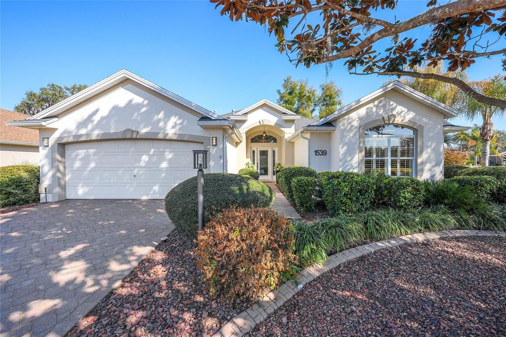Photo of 1539 Hartsville Trail, The Villages, FL 32162 (MLS # G5108251)