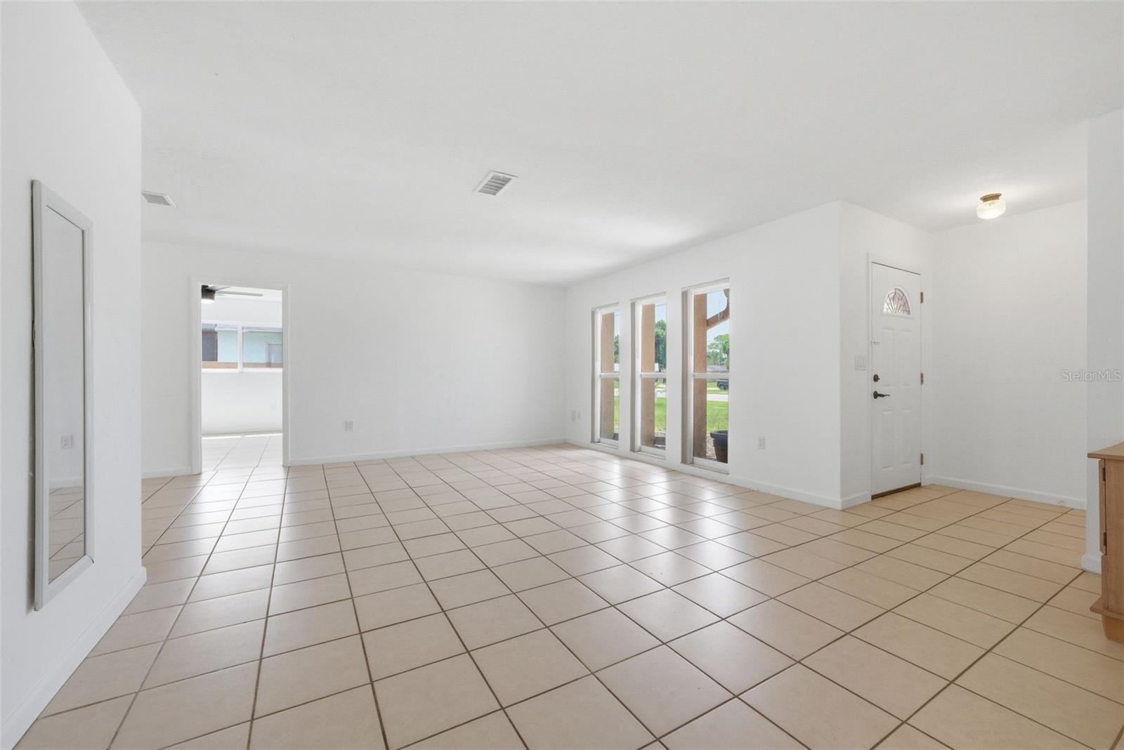 SARASOTA SPGS - Residential