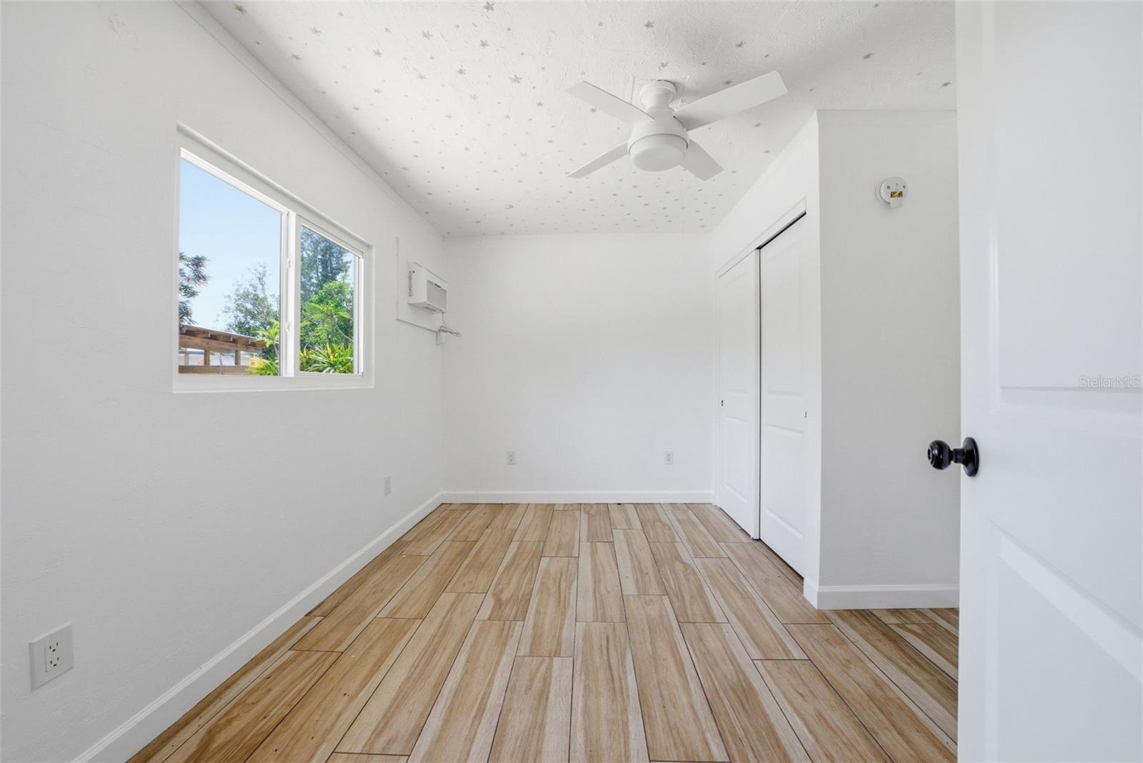 SARASOTA SPGS - Residential