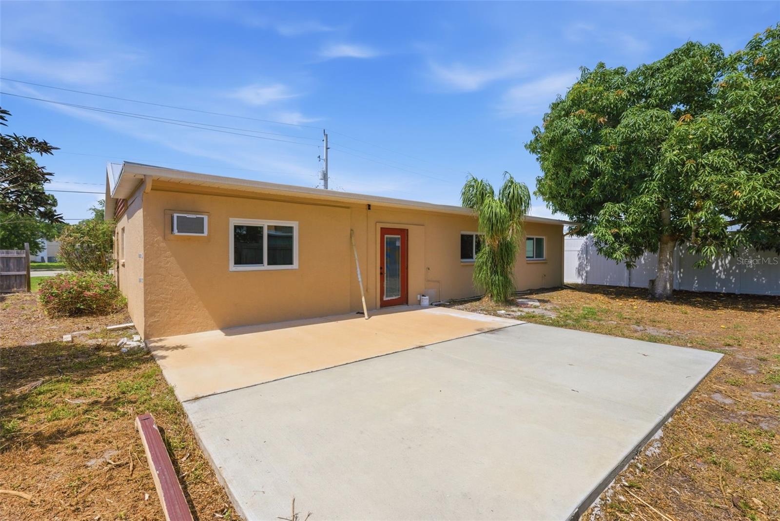 SARASOTA SPGS - Residential