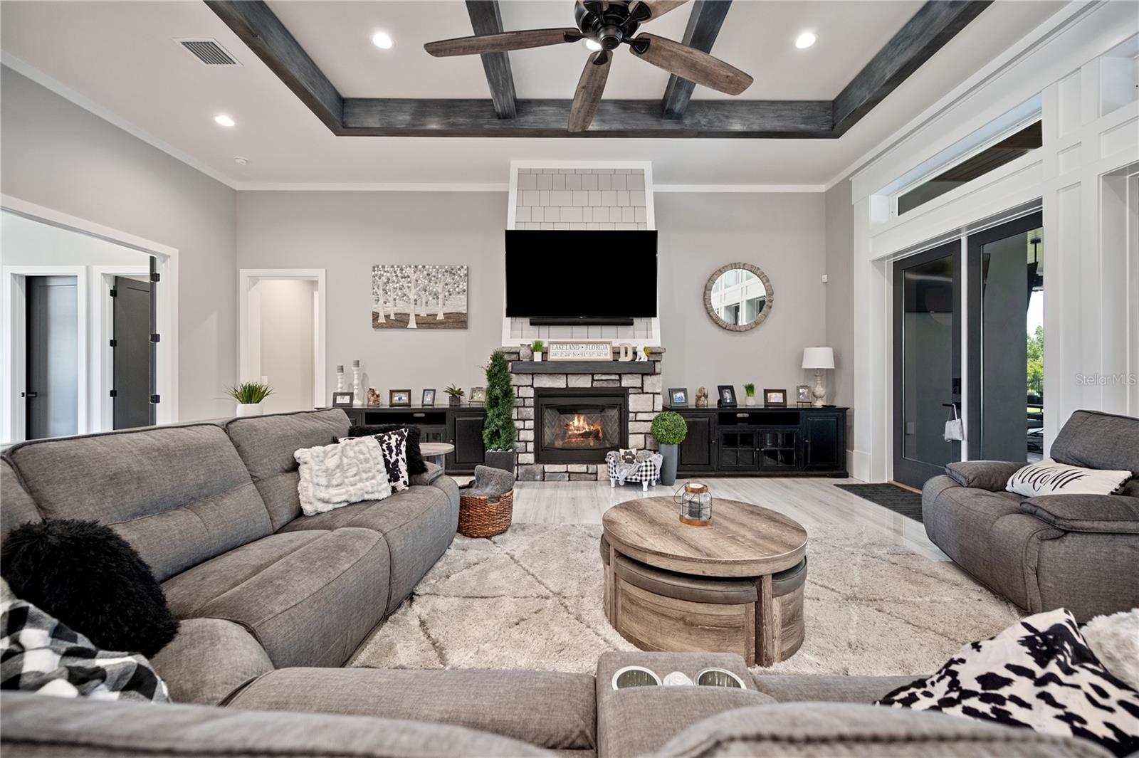 CROSS CRK RANCH - Residential