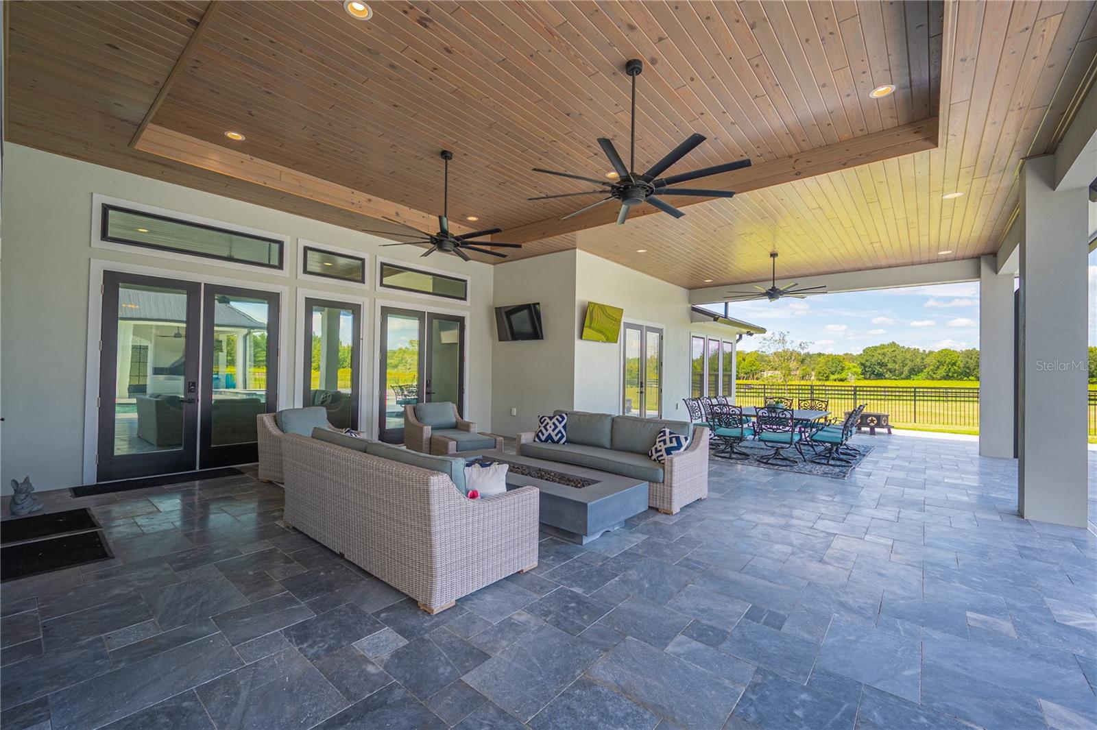 CROSS CRK RANCH - Residential