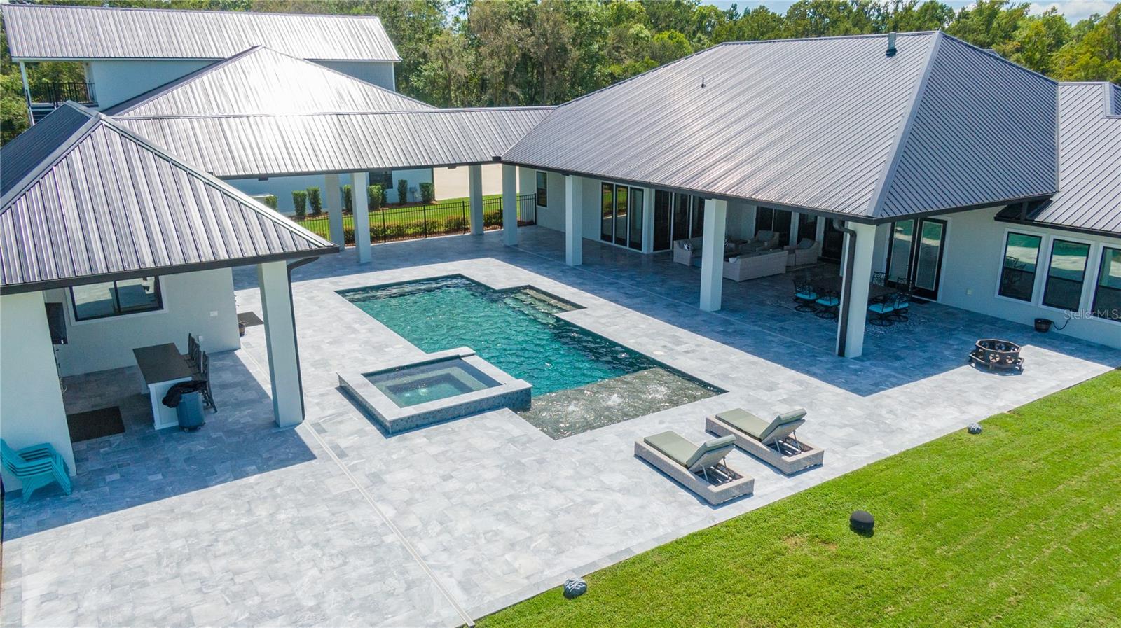 CROSS CRK RANCH - Residential