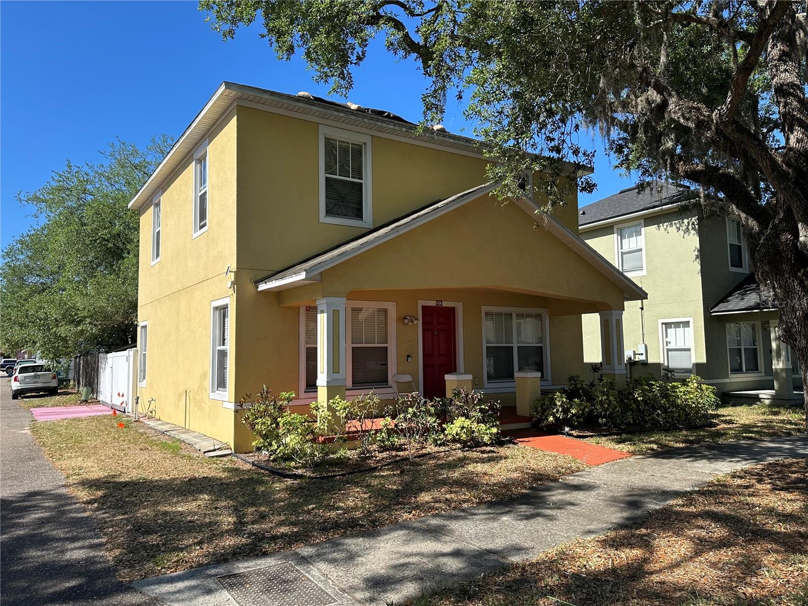 OAKS AT RIVERVIEW - Residential