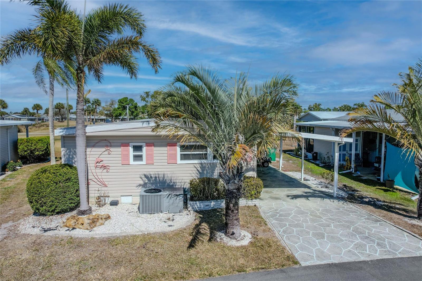 MAPLE LEAF ESTATES - Residential