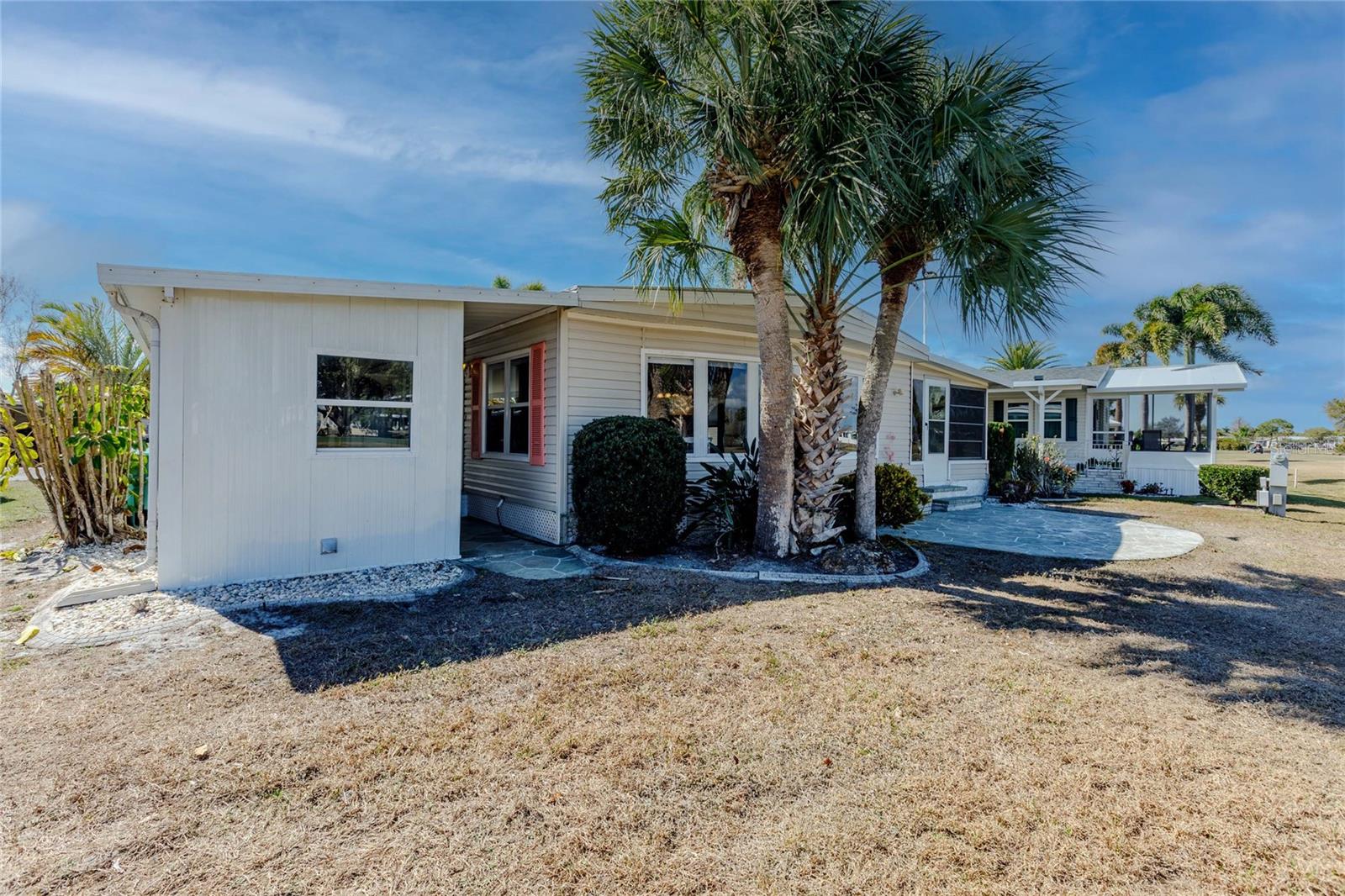 MAPLE LEAF ESTATES - Residential