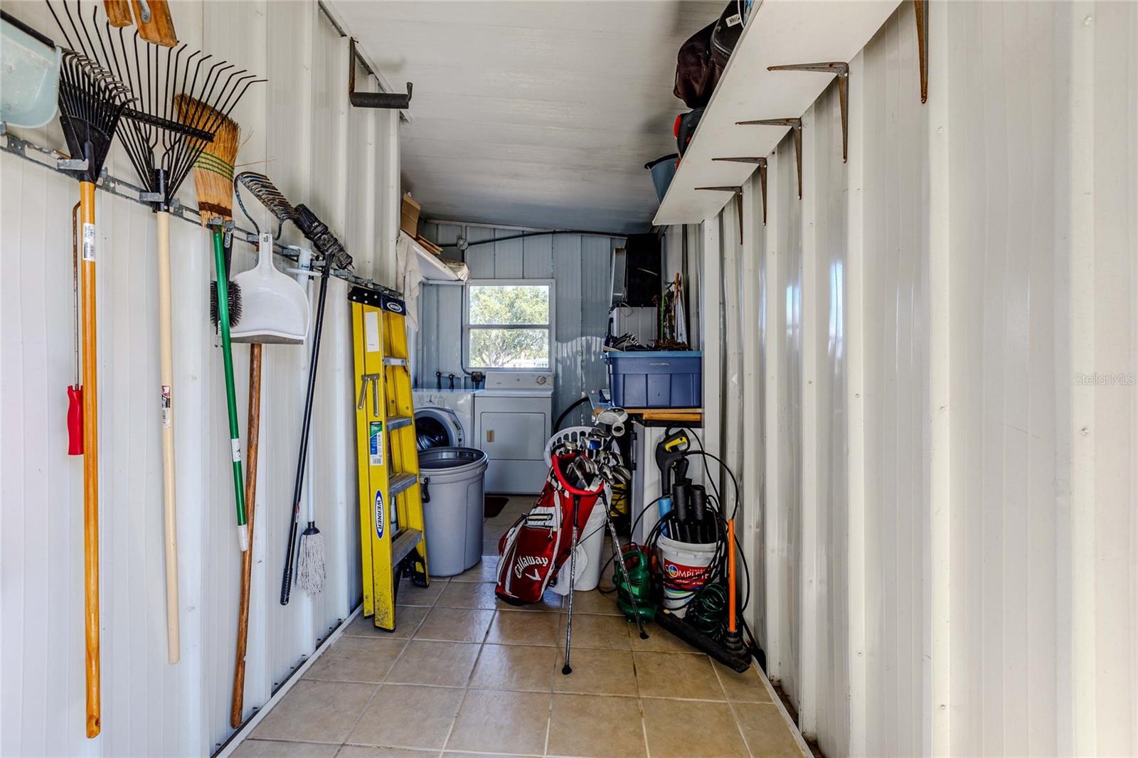 MAPLE LEAF ESTATES - Residential