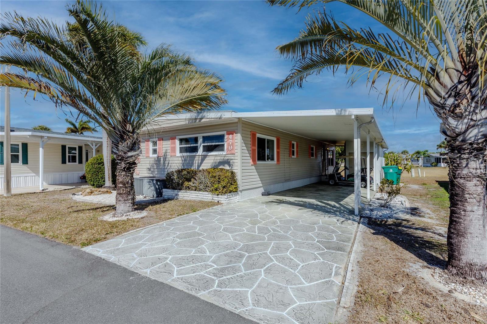 MAPLE LEAF ESTATES - Residential