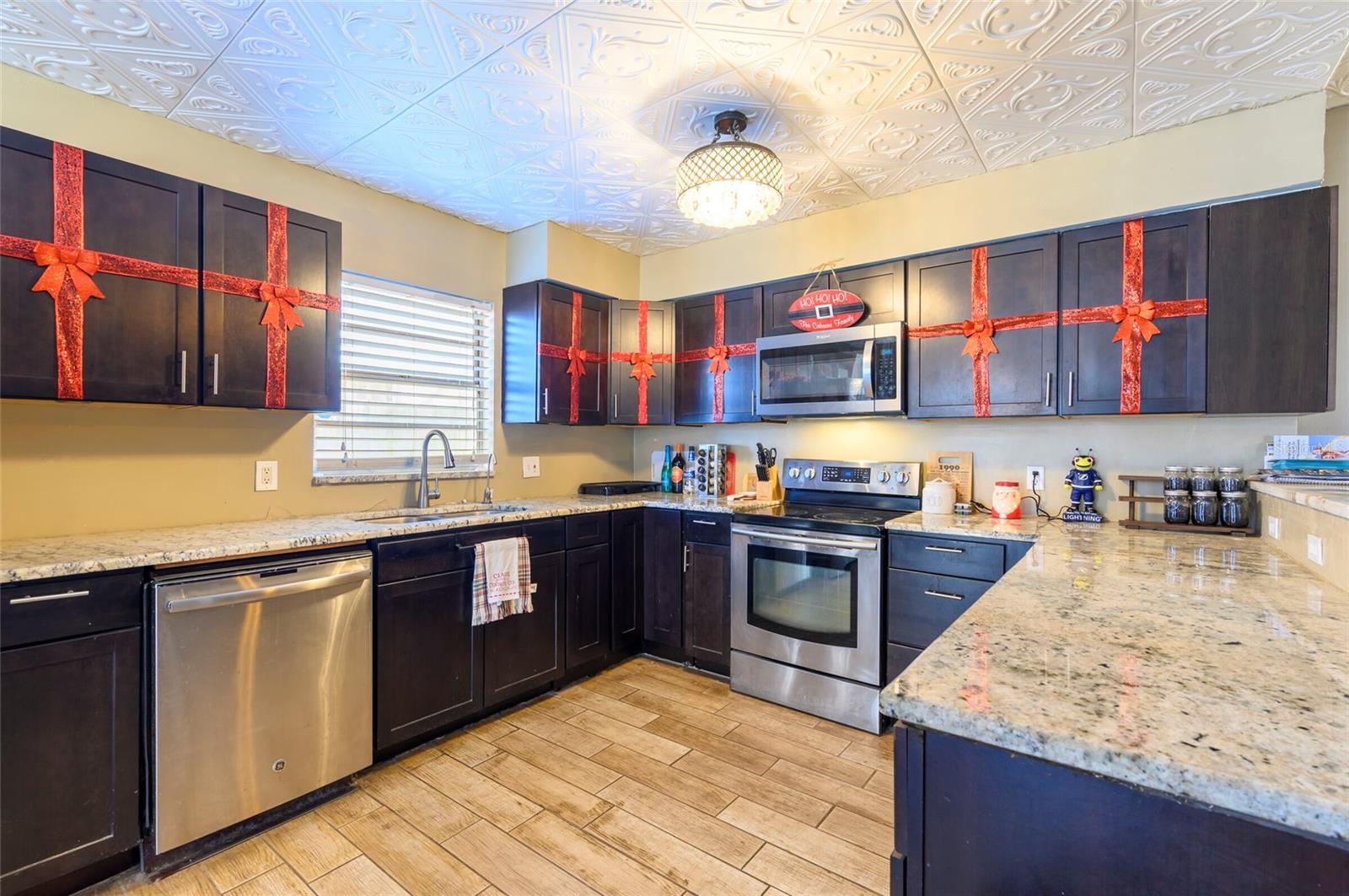 JASMINE TRAILS - Residential