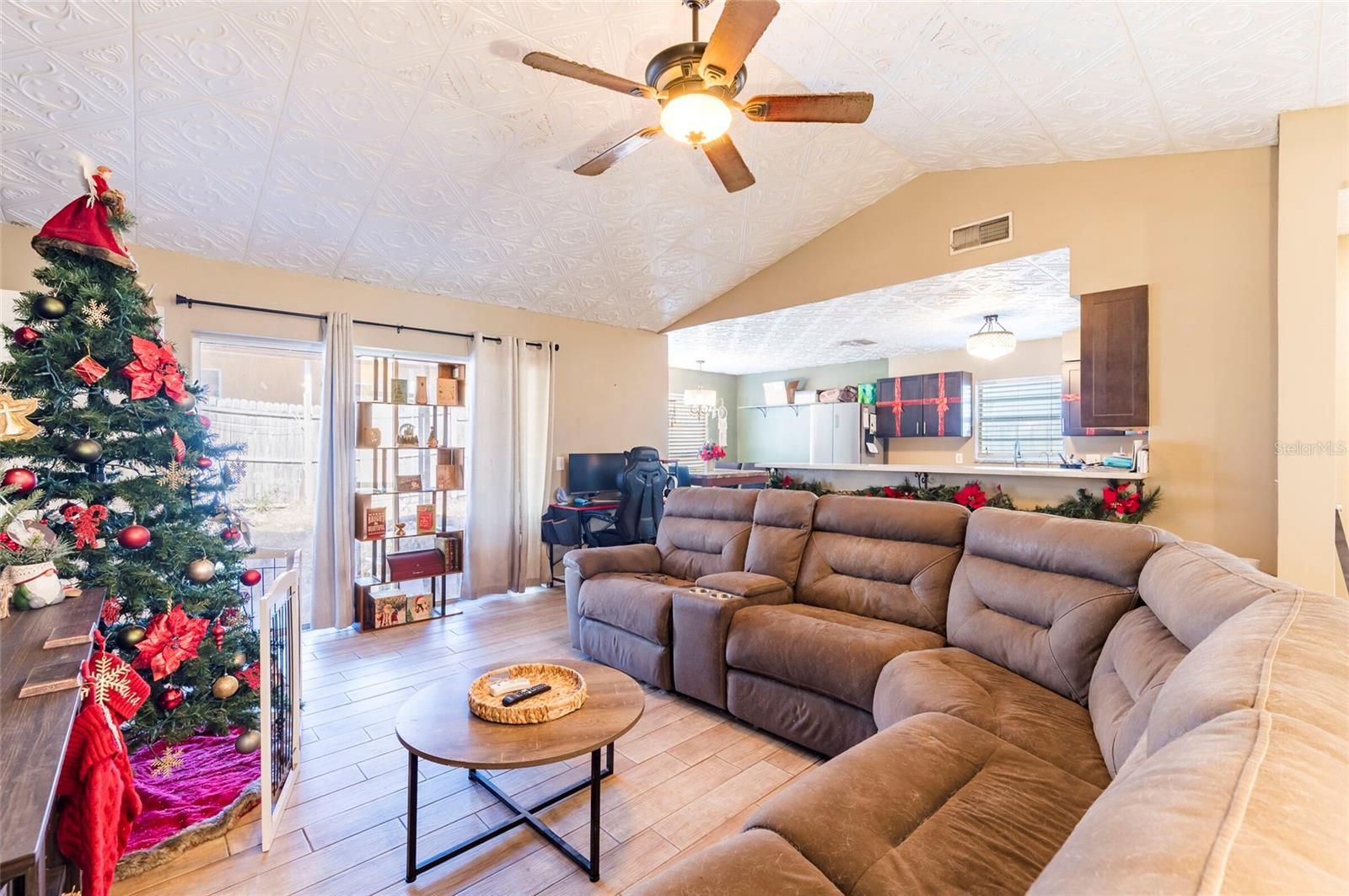 JASMINE TRAILS - Residential