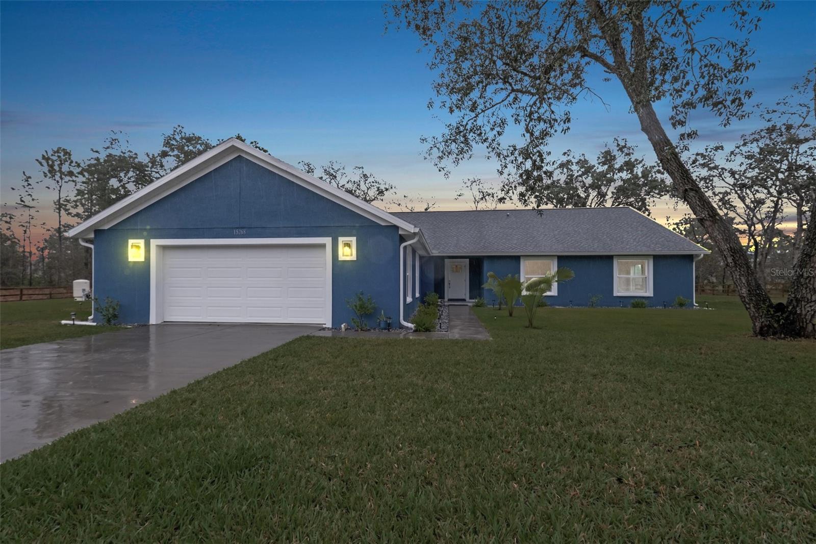 ROYAL HIGHLANDS - Residential