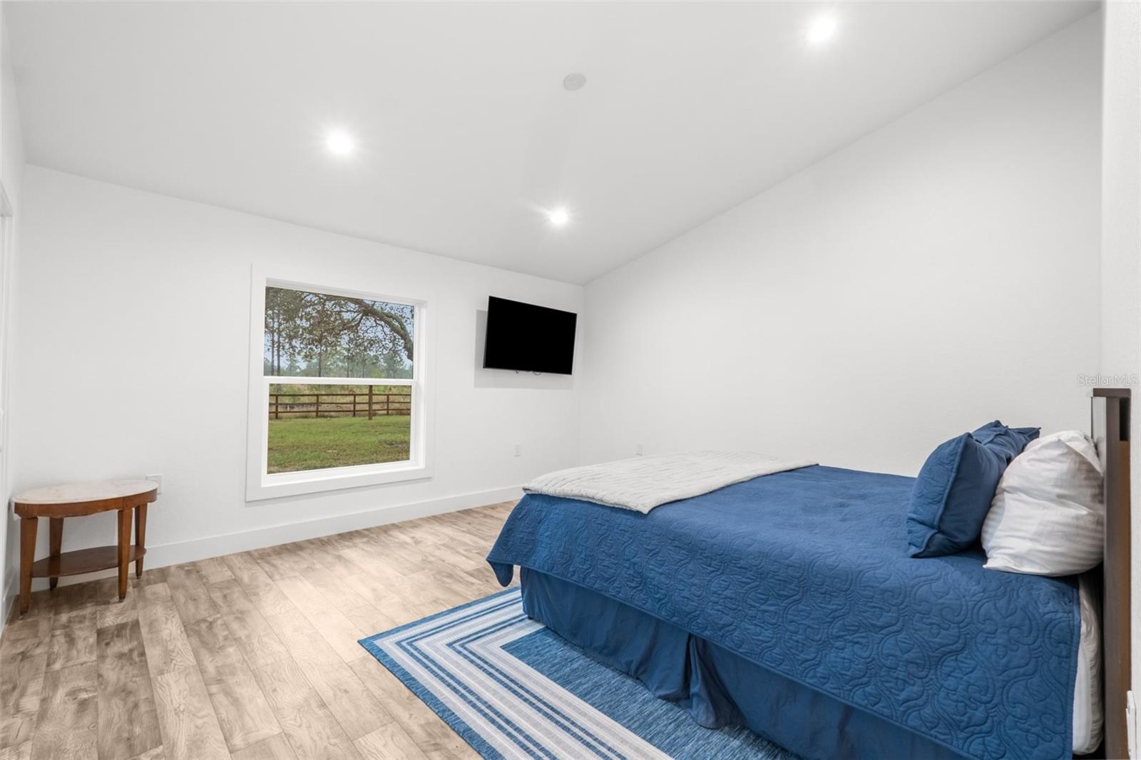 ROYAL HIGHLANDS - Residential