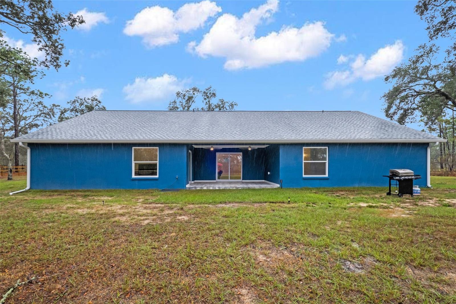 ROYAL HIGHLANDS - Residential