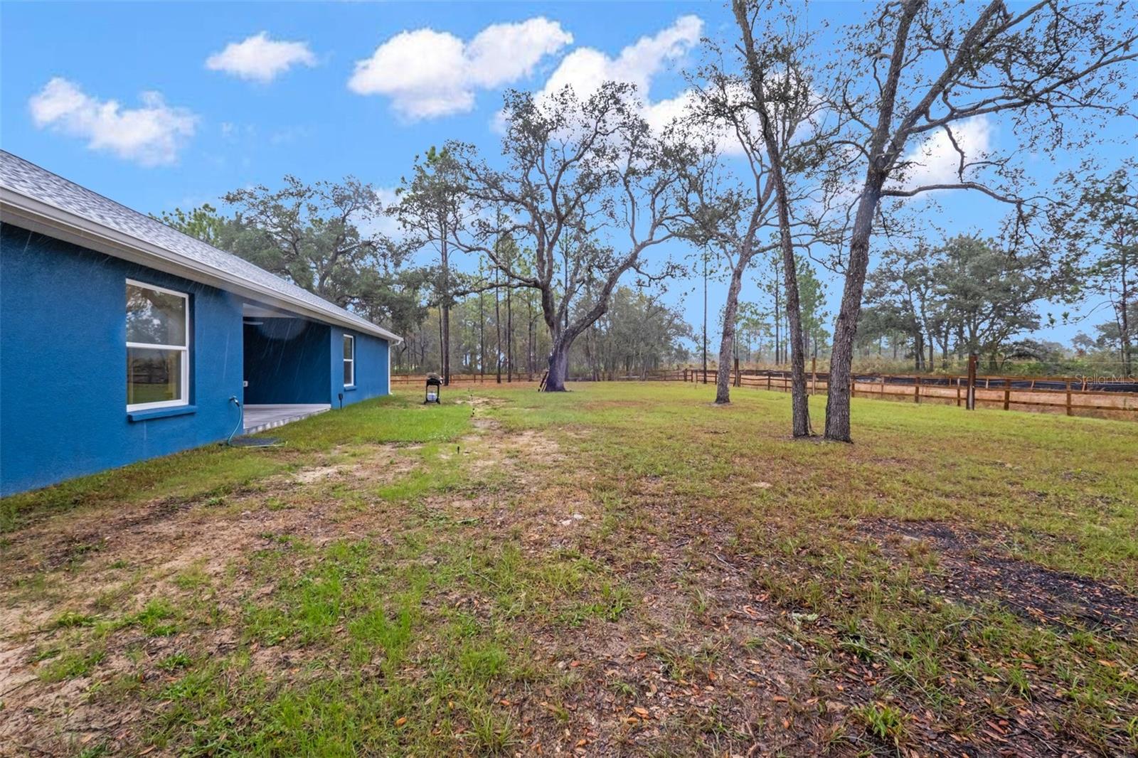 ROYAL HIGHLANDS - Residential