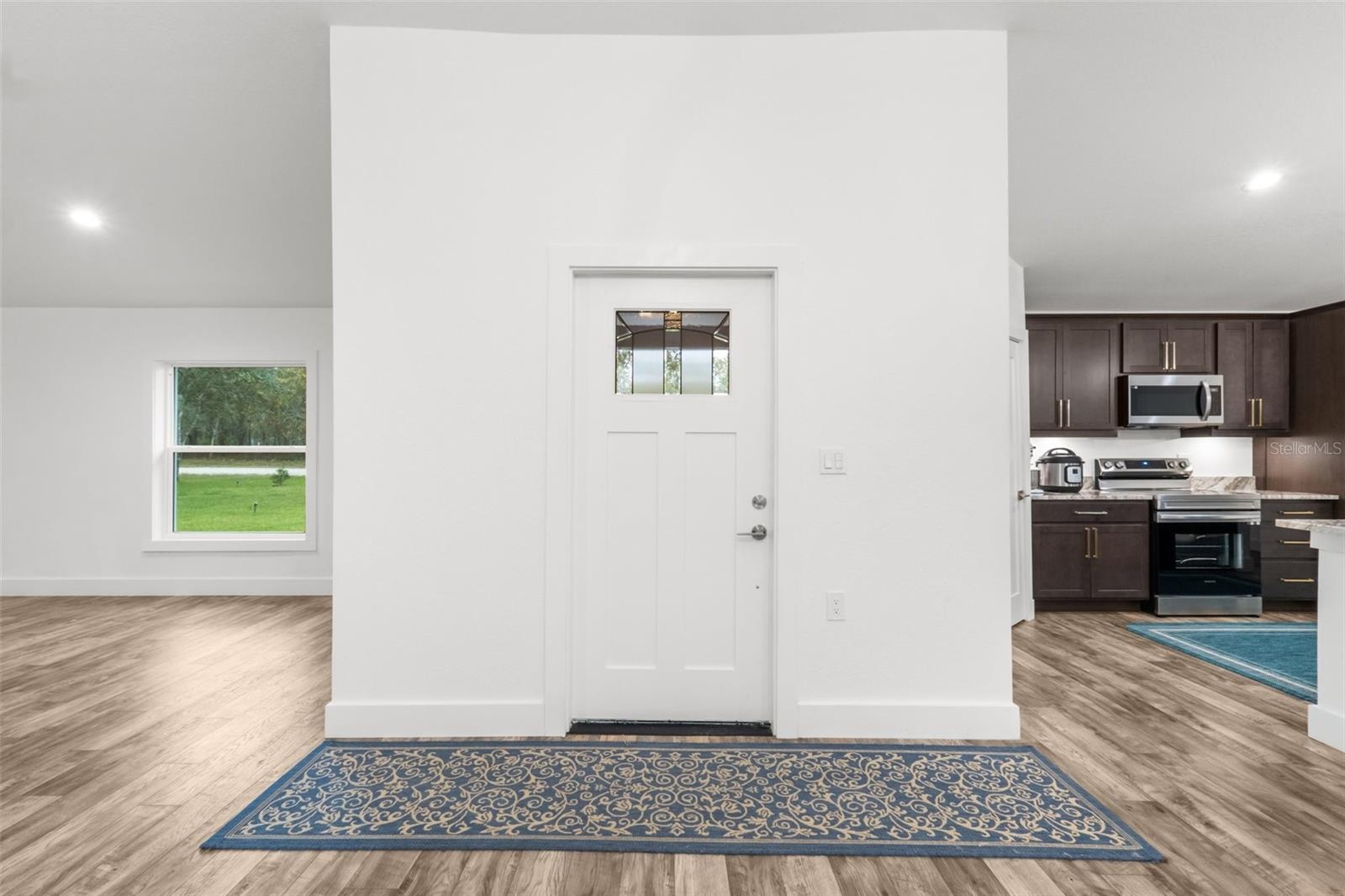 ROYAL HIGHLANDS - Residential