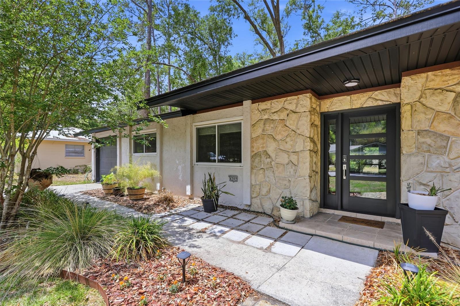 4202 NW 15TH PLACE