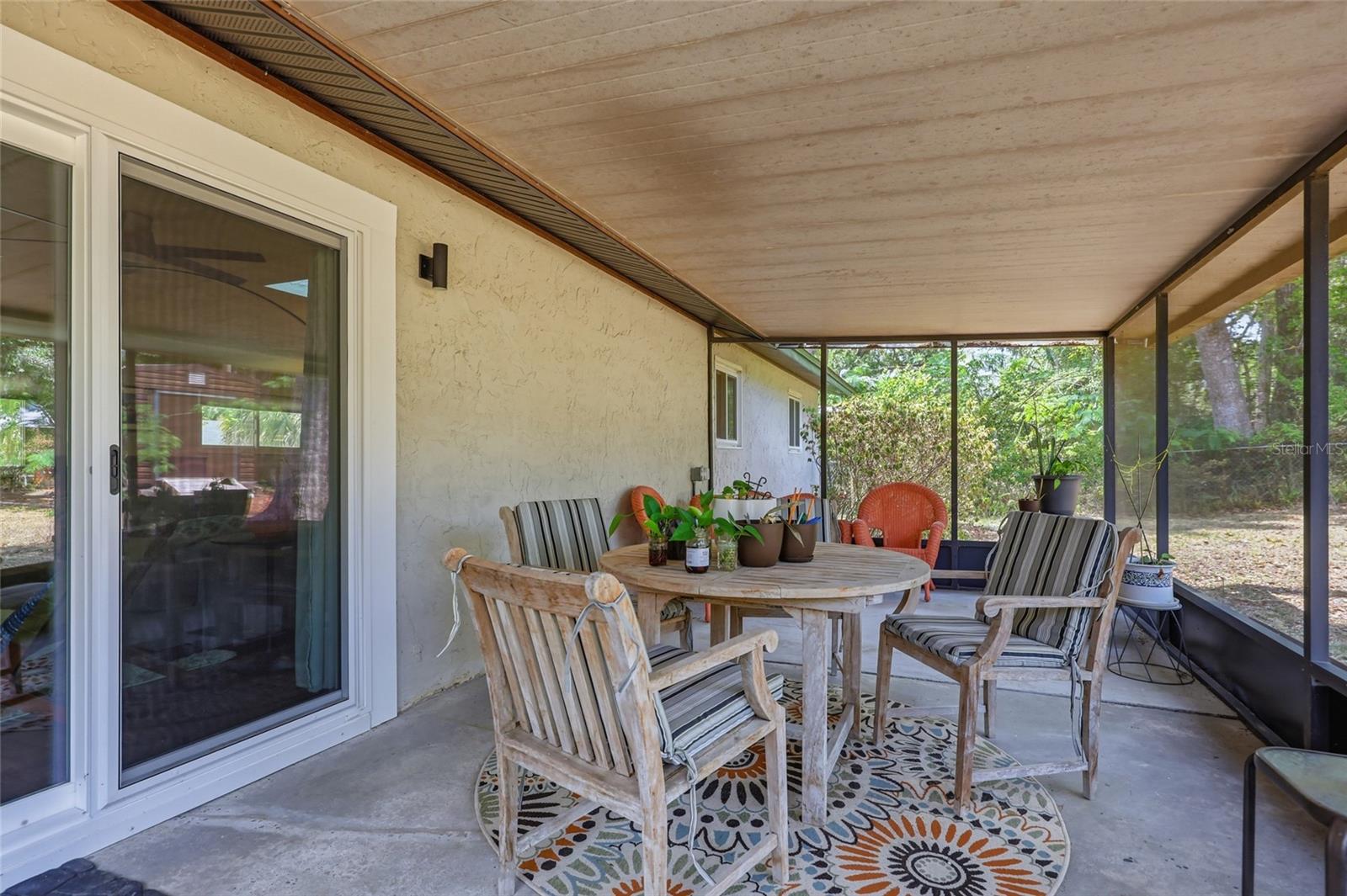 PALM VIEW ESTATES - Residential
