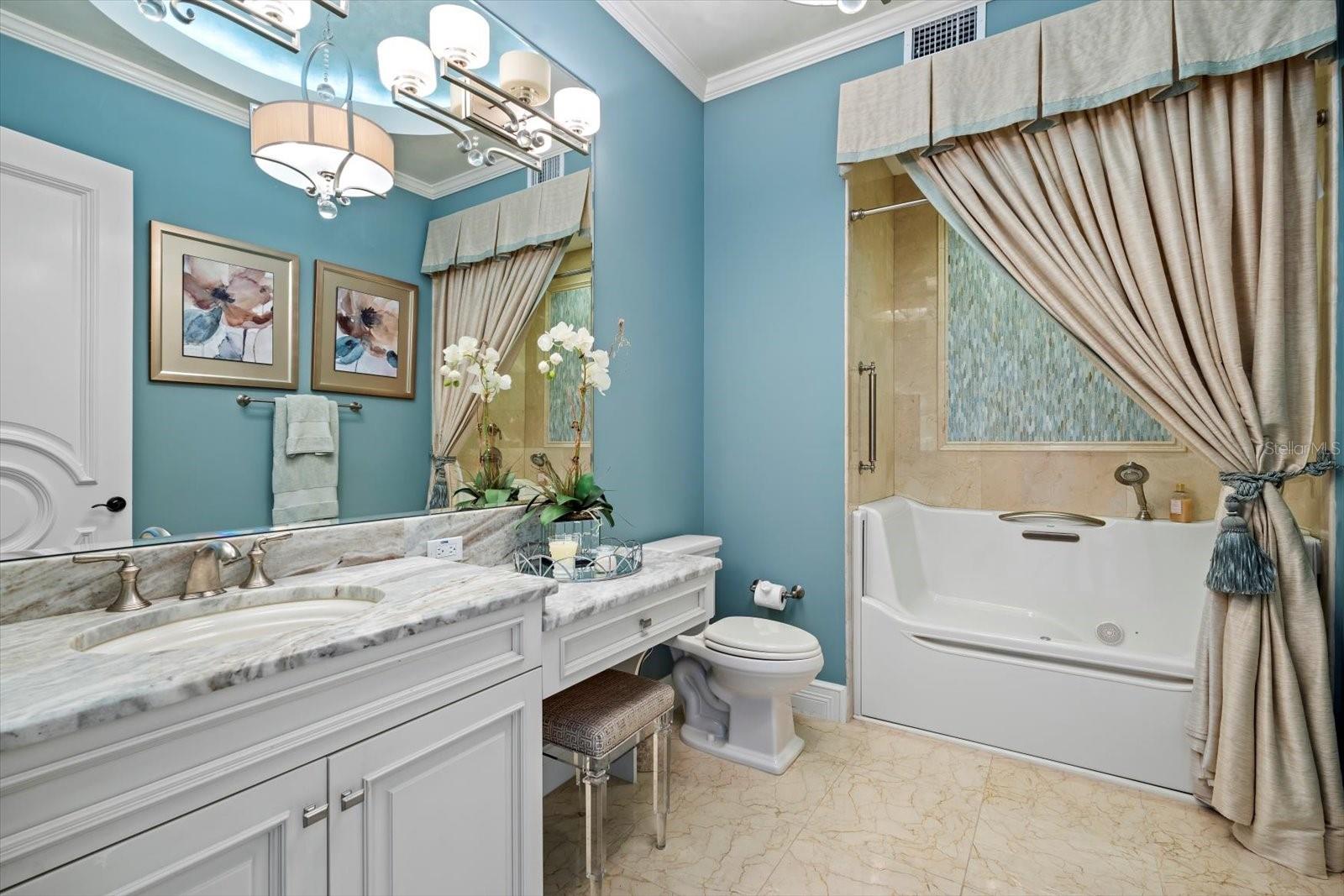 NORTHSHORE 04 - Residential