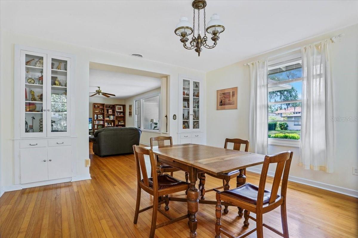 506 NE 10TH AVENUE