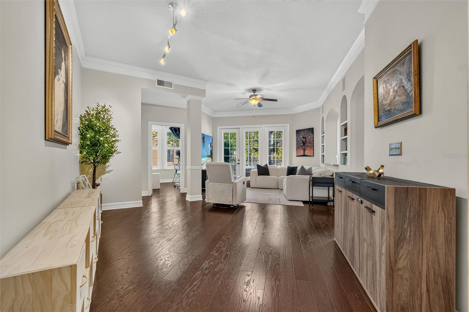 513 MIRASOL CIRCLE 207
