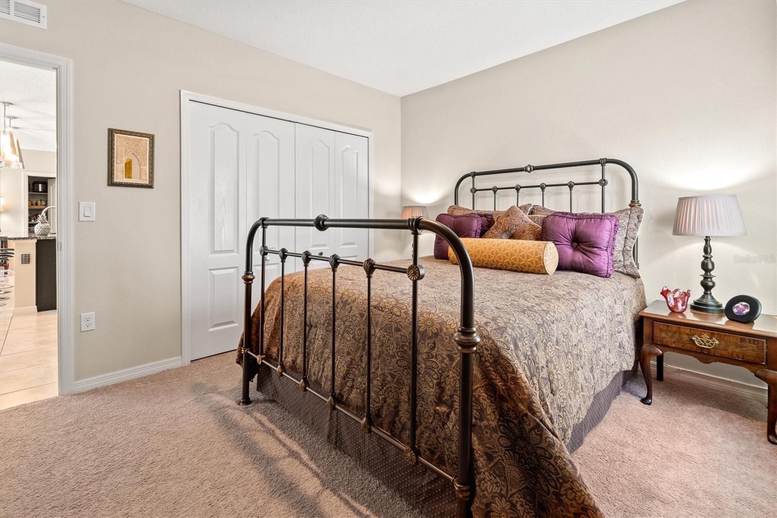 FOREST GROVE BUS CENTER - Residential