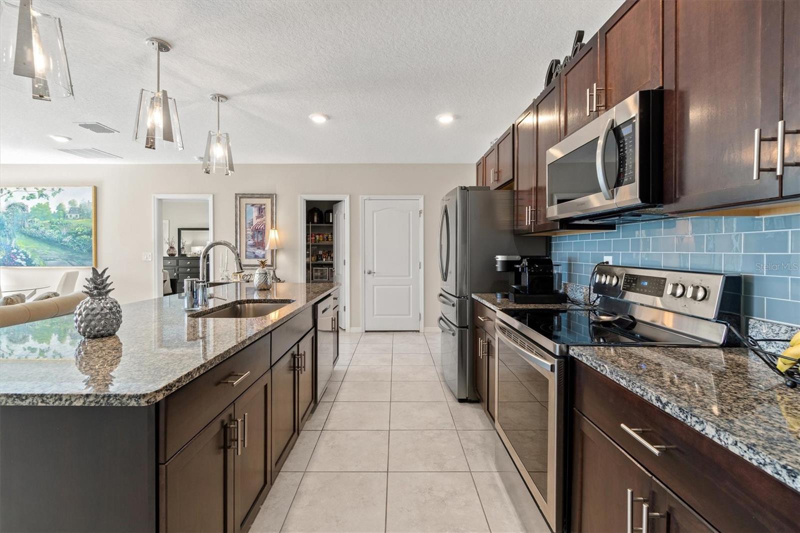 FOREST GROVE BUS CENTER - Residential