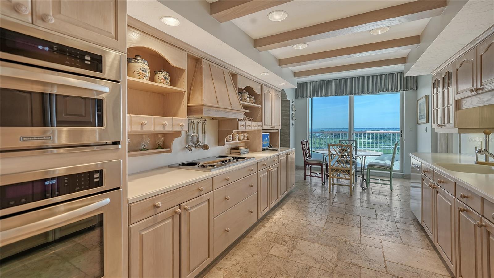 PIERRE - Residential