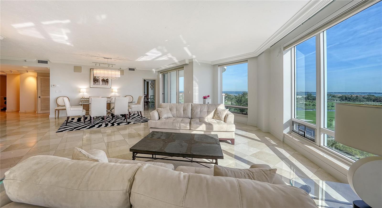 PIERRE - Residential