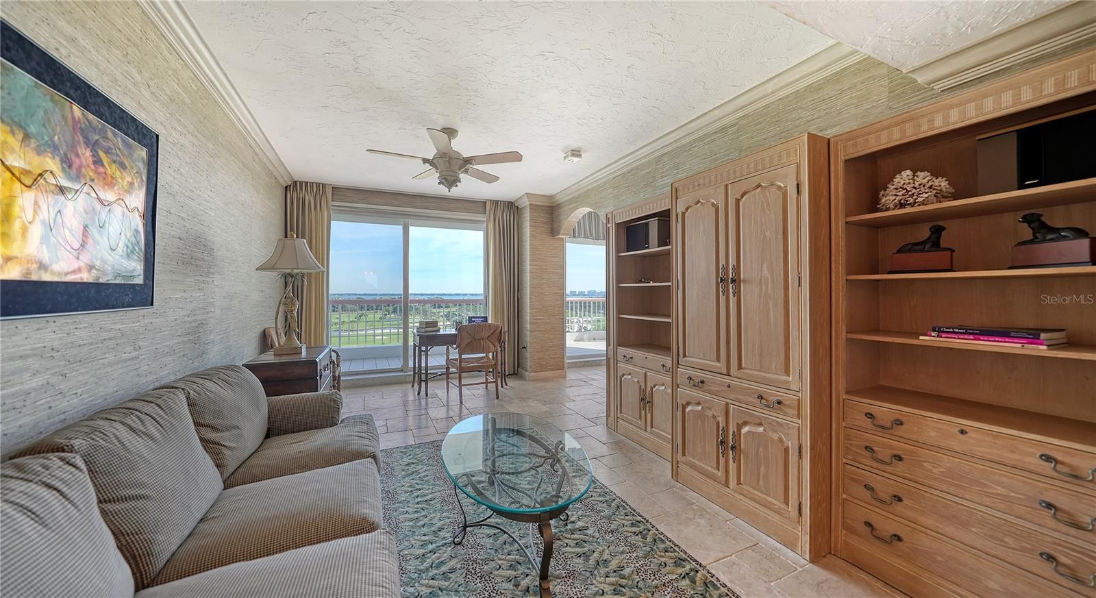 PIERRE - Residential