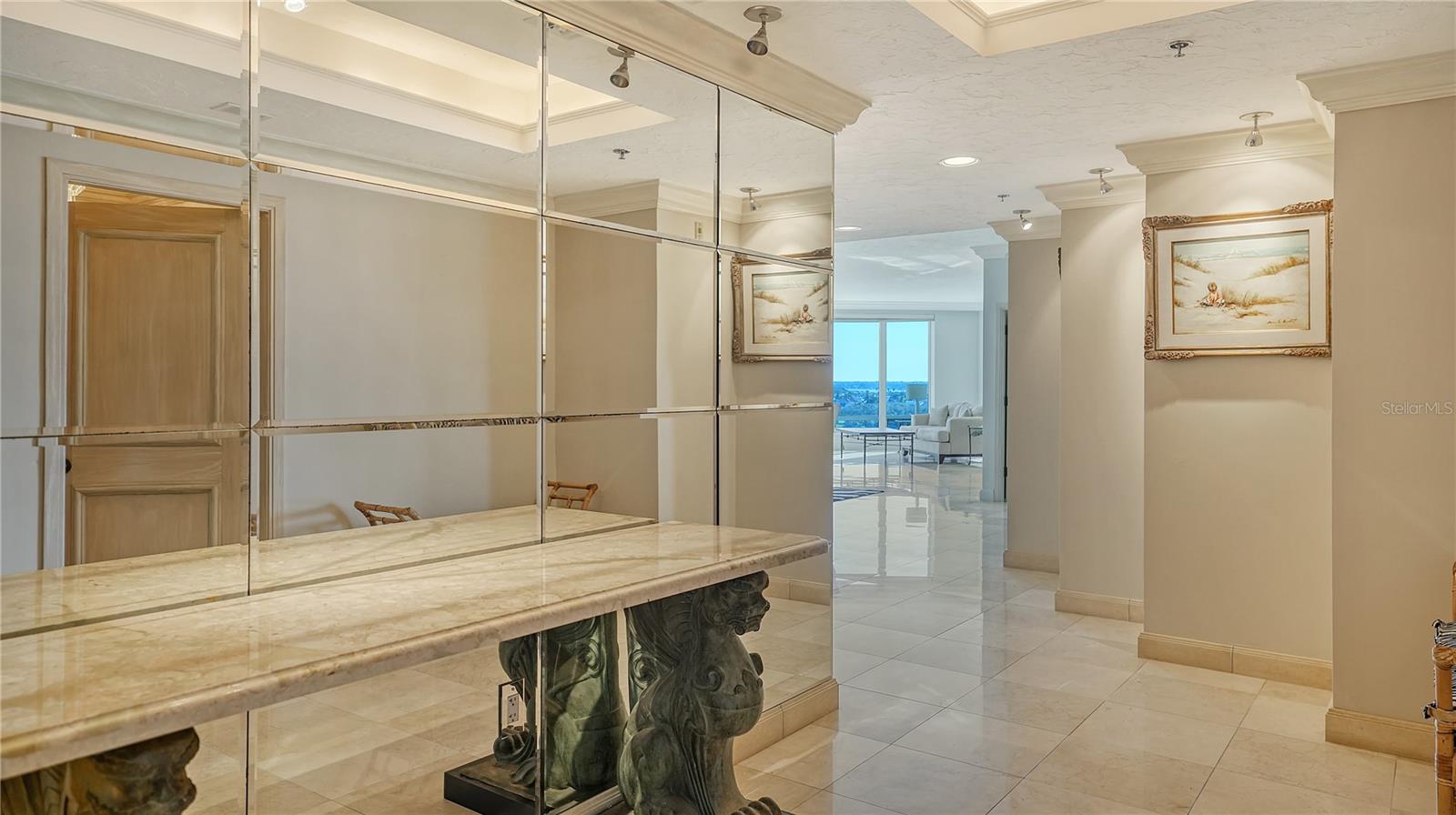 PIERRE - Residential