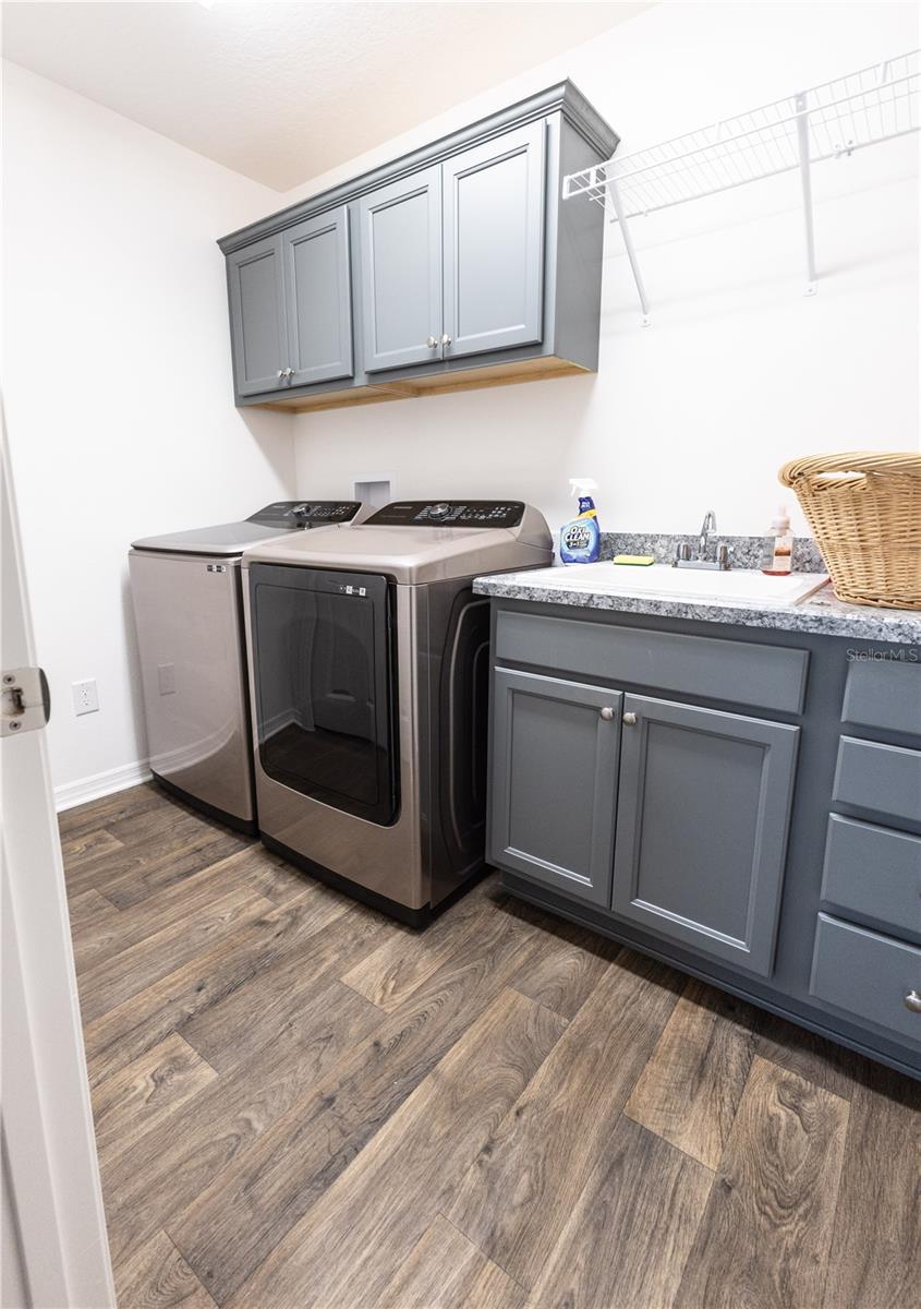 VILLAGES/SOUTHERN OAKS UN #99 - Residential