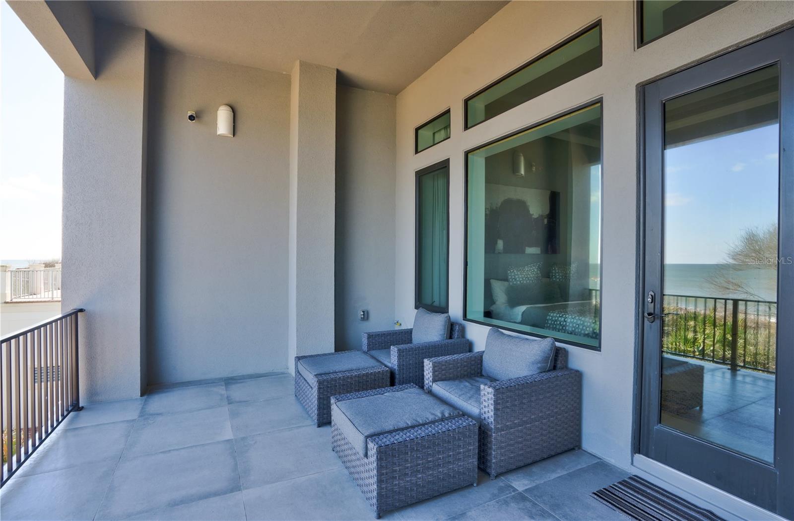 HAMMOCK DUNES - Residential