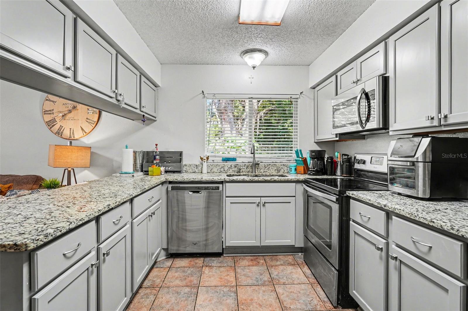 CHALFONT VILLAS PLAT II - Residential