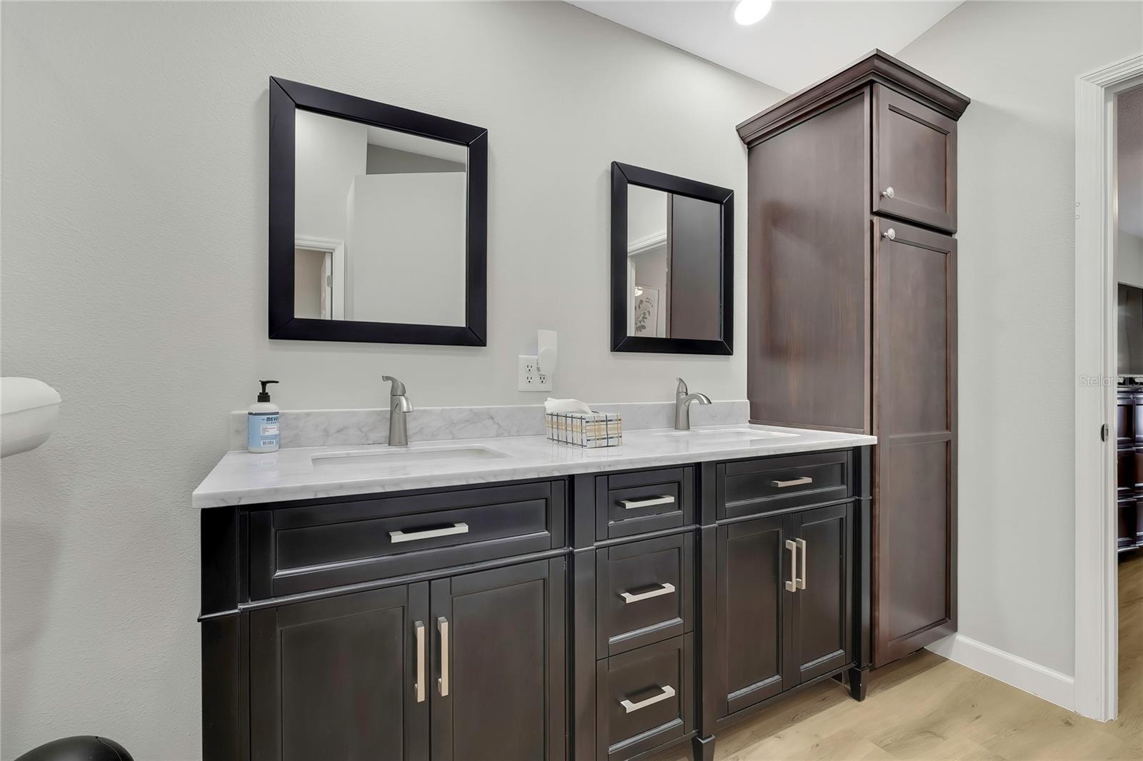 ROYAL HIGHLANDS - Residential