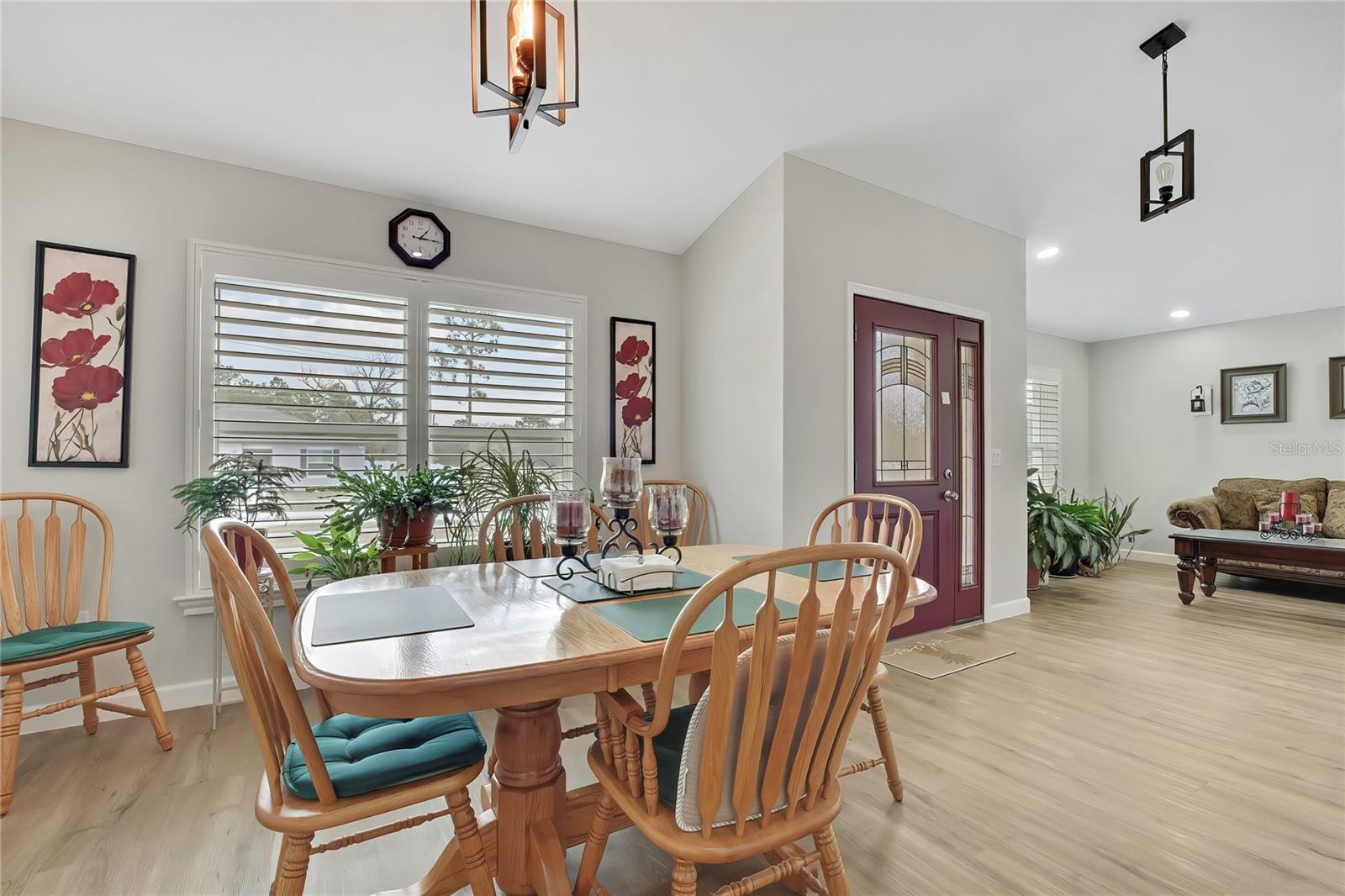 ROYAL HIGHLANDS - Residential