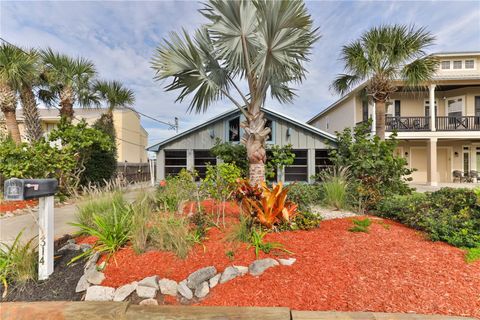 Photo of 314 Due East Street, New Smyrna Beach, FL 32169 (MLS # NS1087877)
