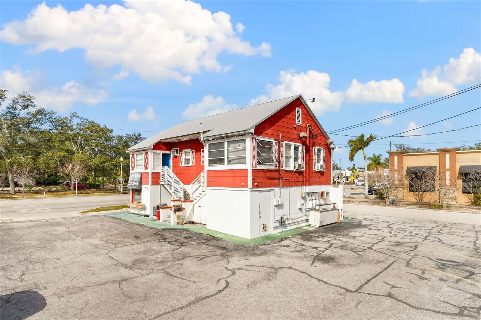 2531 4TH STREET N