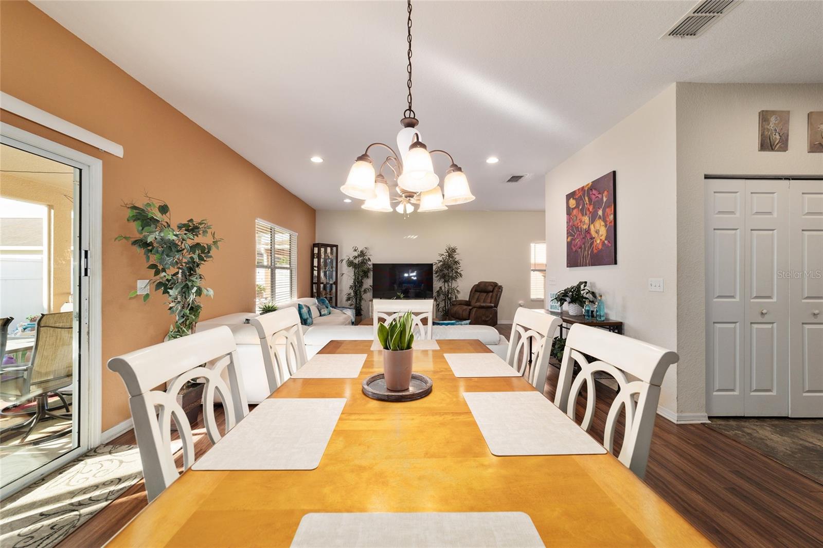 VILLAGES OF PARKWOOD - Residential