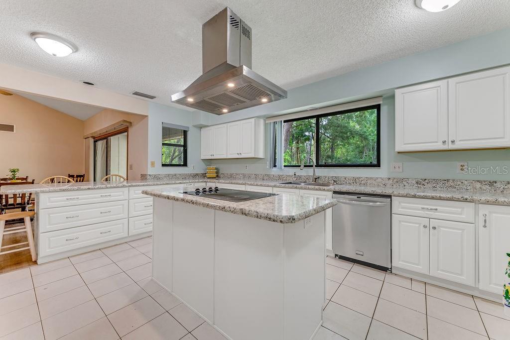 CAMBRIDGE ACRES - Residential
