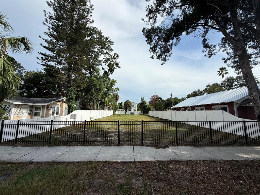 Photo of 1011 12th Avenue S, St Petersburg, FL 33705 (MLS # TB8543039)
